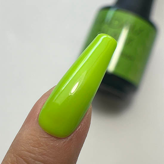 Madam_Glam_Creme_Soak_Off_Gel_Green_Mojito