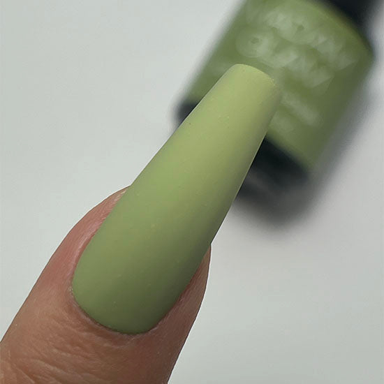 Madam_Glam_Soak_Off_Gel_Green_Green_Guru_2