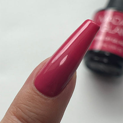 Madam_Glam_Soak_Off_Gel_Polish_Executive_Flame_Pink_Creme