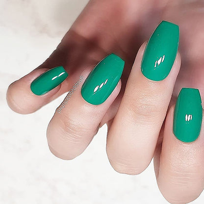 Soak_Off_Gel_Madam_Glam_Green_Perfect_Green