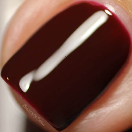 Soak_Off_Gel_Madam_Glam_Brown_Dark_Side